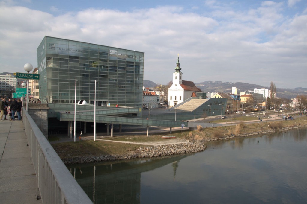 The Ars Electronica Center and the Danube river